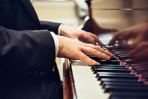 RÉCITAL DE PIANO À 4 MAINS (Eliane REYES – Jean-Claude VANDEN EYNDEN)