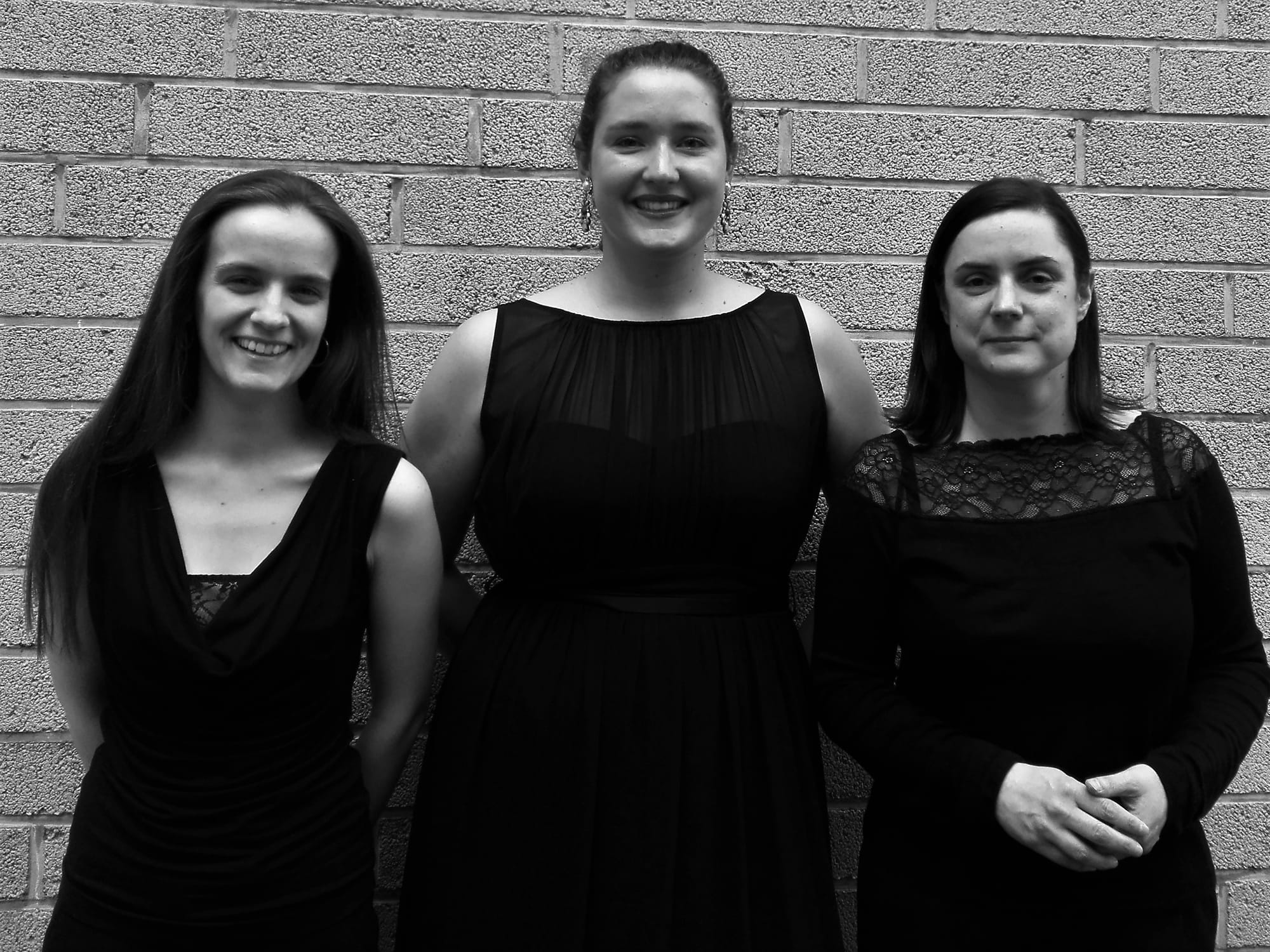 TRIO BLEU MIROIR : Caroline de Mahieu, mezzo-soprano- Amélie Debecq, flûte et violoncelle / fluit en cello - Manon Amorison, piano « Rêveries » - « Dromerijen »