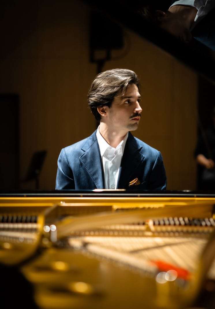 Pierre Risopoulos : piano solo (remplace Eliana Braude)